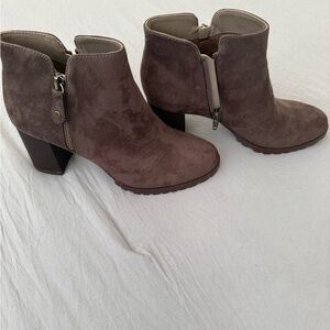 Stylish Brown Ankle Boots